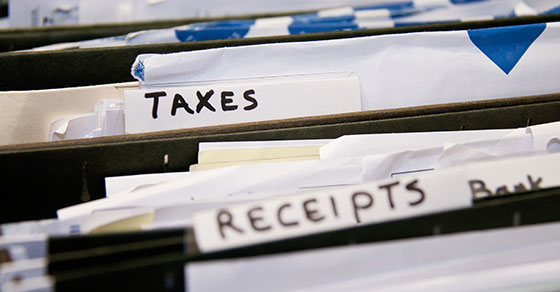 file folders for taxes and receipts